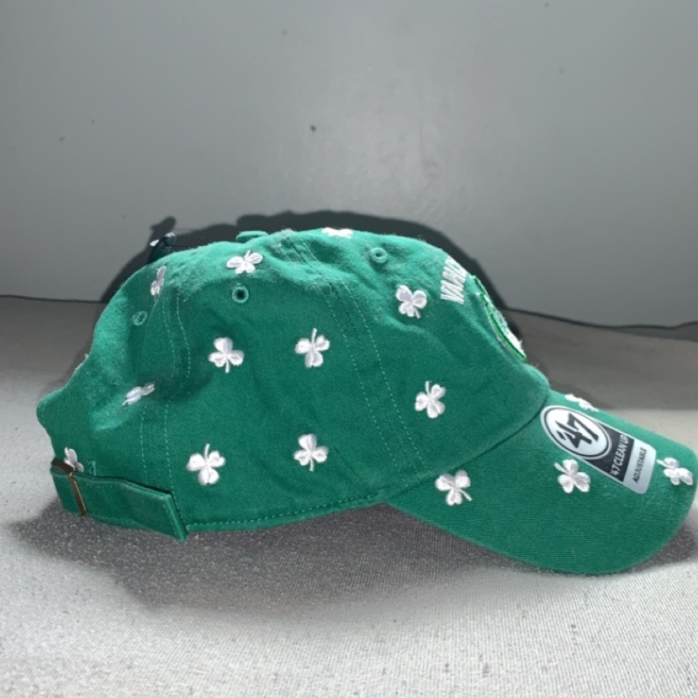 St Patties Day Vancouver Canucks 47 strap back